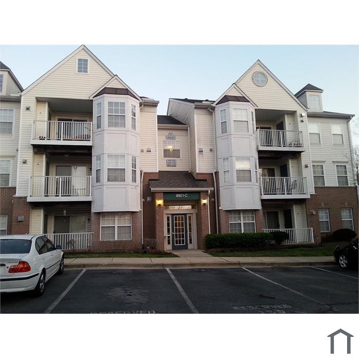 8921 Town Center Cir